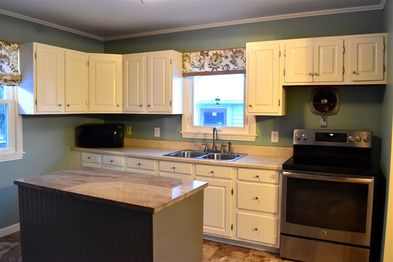22 Leavitt Road Hampton, NH 03842 - Photo 4 of 26
