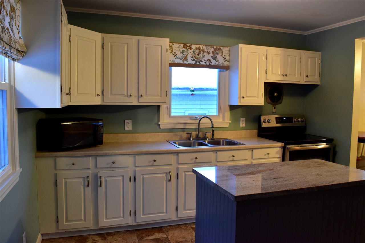 22 Leavitt Road Hampton, NH 03842 - Photo 5 of 26