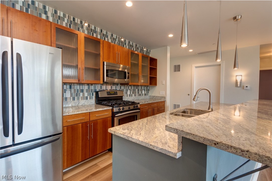 2079 Random Road, Unit 312 Cleveland, OH 44106 - Photo 13 of 29 Gallery Image 13