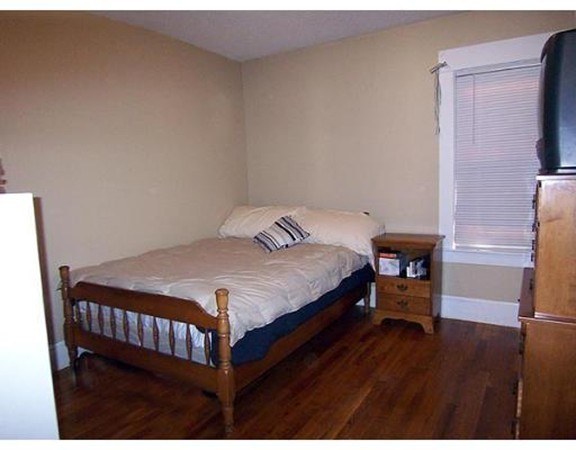 33-35 Ruskin Street Springfield, MA 01108 - Photo 26 of 27