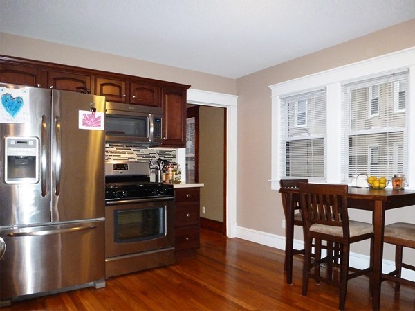 33-35 Ruskin Street Springfield, MA 01108 - Photo 5 of 27