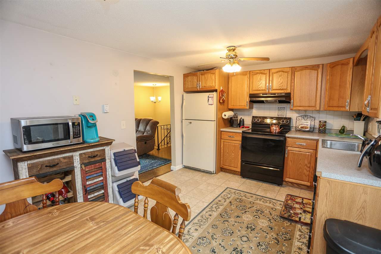 28 R Derryfield Road Derry, NH 03038 - Photo 7 of 23