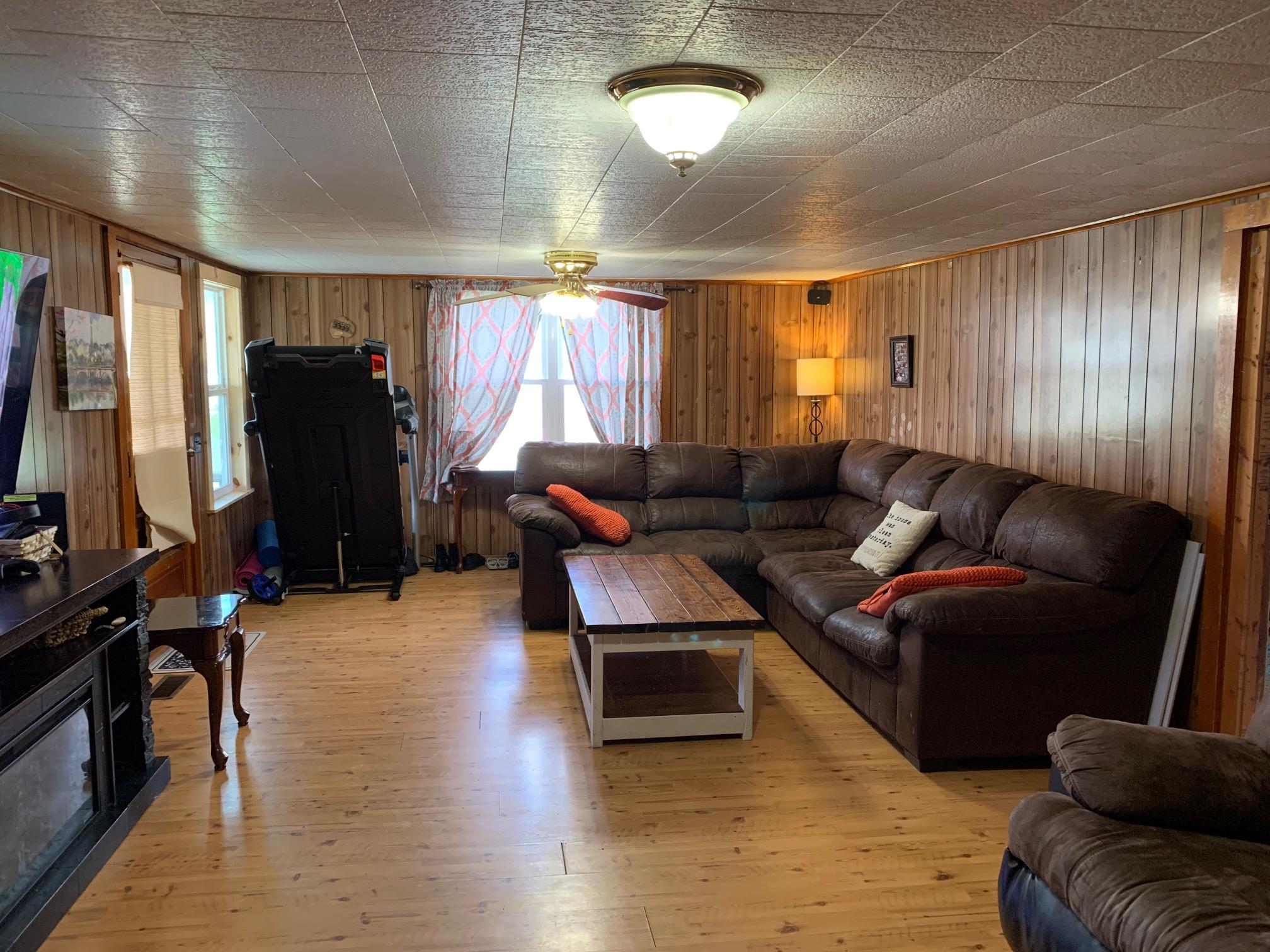1937 Sam Black Church Road Smoot, WV 24977 - Photo 10 of 26 Gallery Image 10