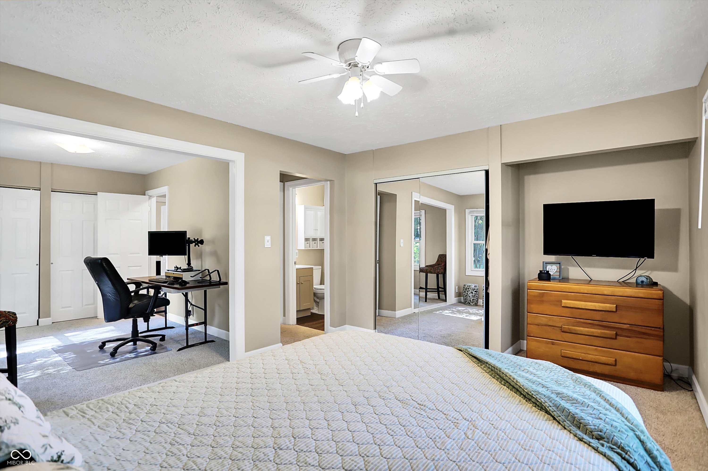 62 Bennett Road Carmel, IN 46032 - Photo 37 of 56