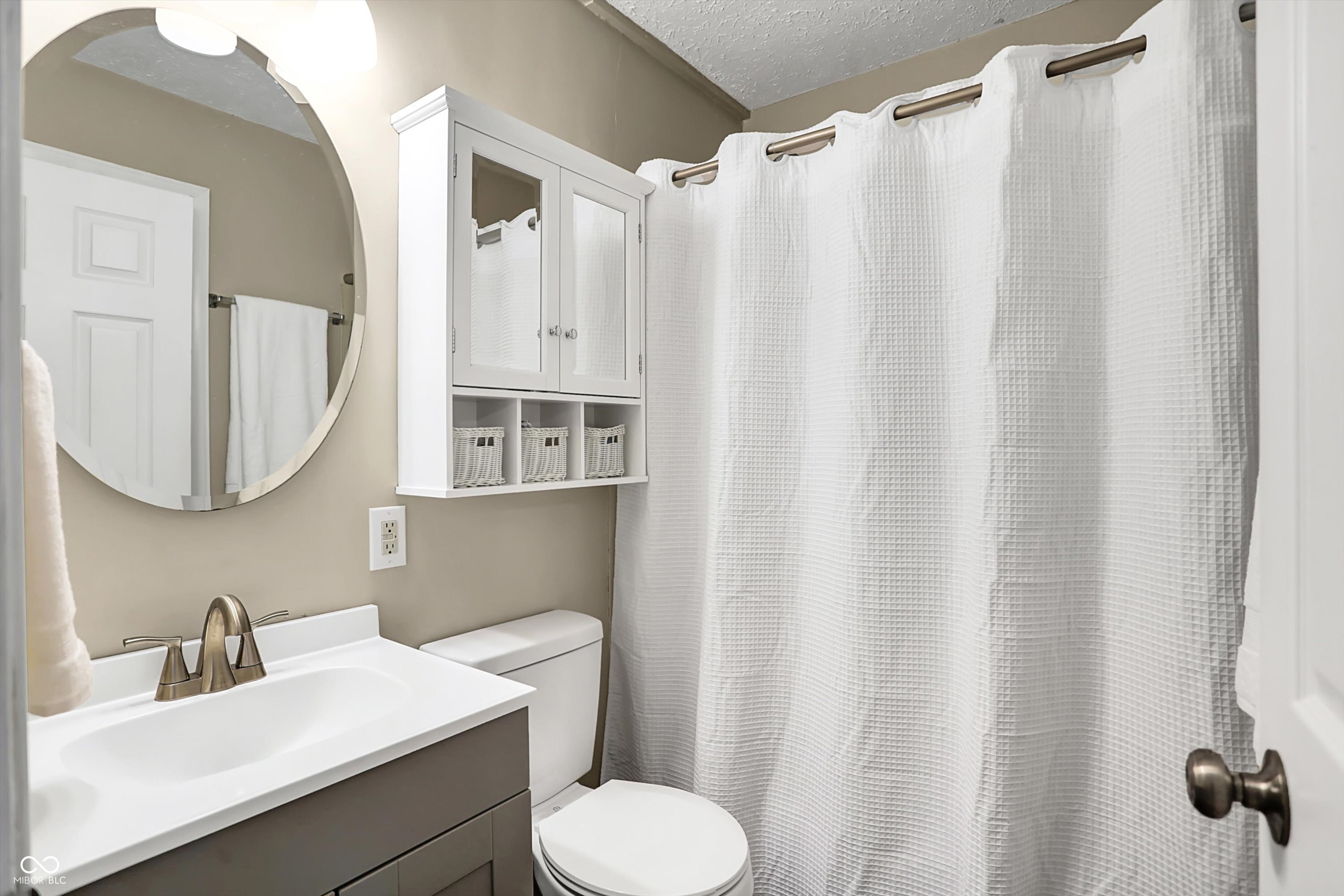 62 Bennett Road Carmel, IN 46032 - Photo 39 of 56