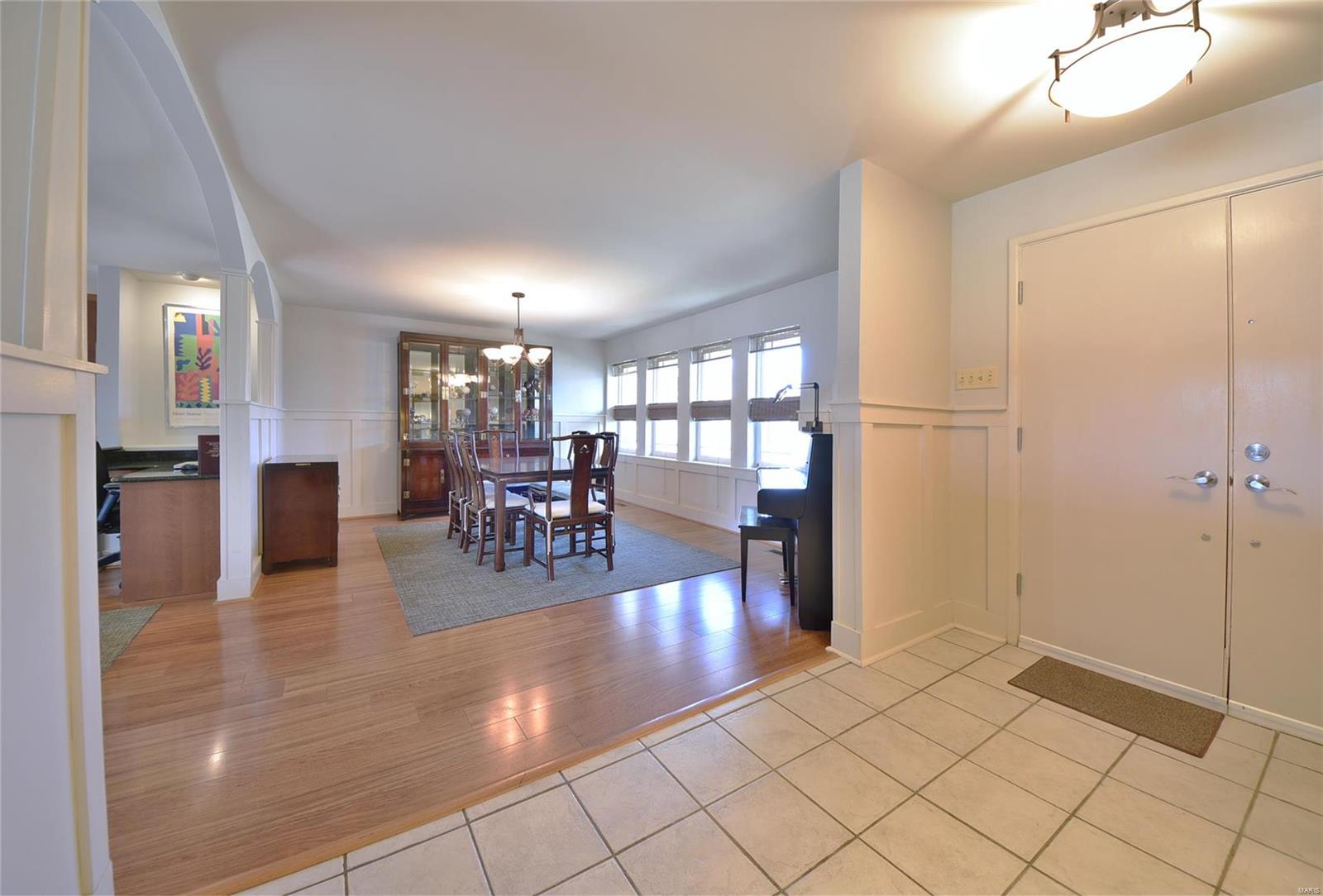 811 Dielman Road St. Louis, MO 63132 - Photo 12 of 76 Gallery Image 12