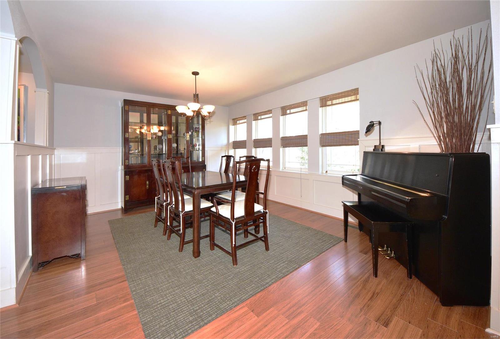 811 Dielman Road St. Louis, MO 63132 - Photo 13 of 76 Gallery Image 13