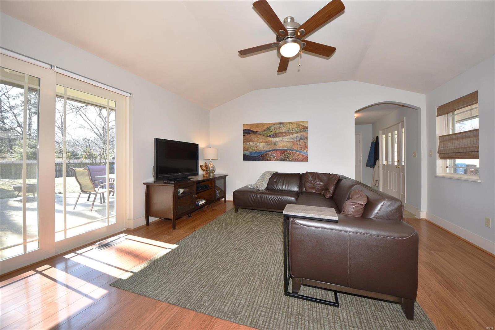 811 Dielman Road St. Louis, MO 63132 - Photo 23 of 76 Gallery Image 23