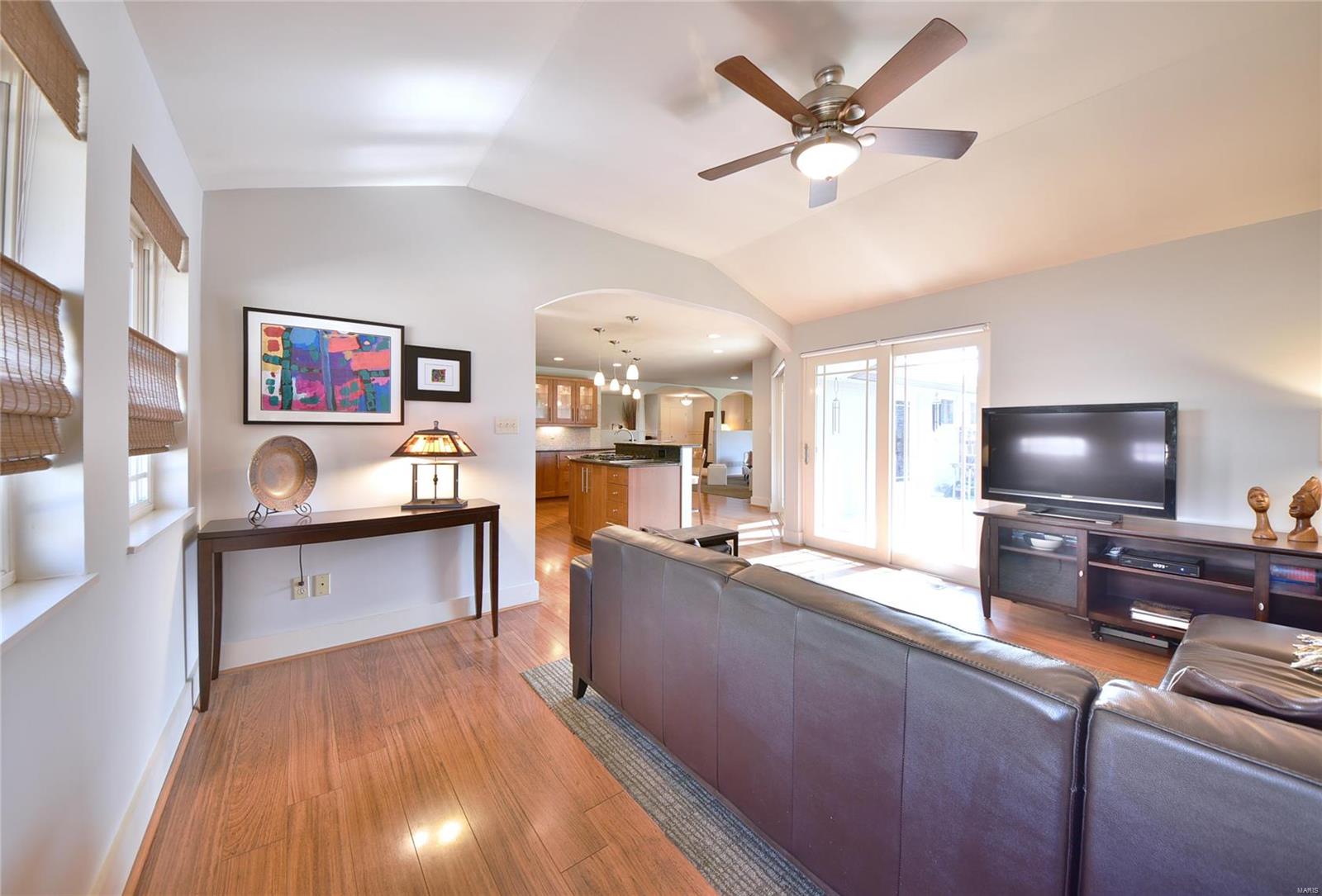 811 Dielman Road St. Louis, MO 63132 - Photo 26 of 76 Gallery Image 26