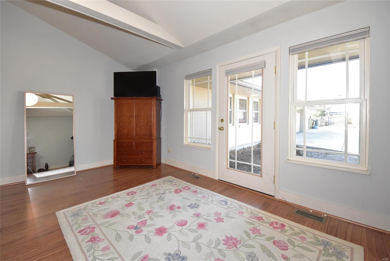 811 Dielman Road St. Louis, MO 63132 - Photo 31 of 76 Gallery Image 31