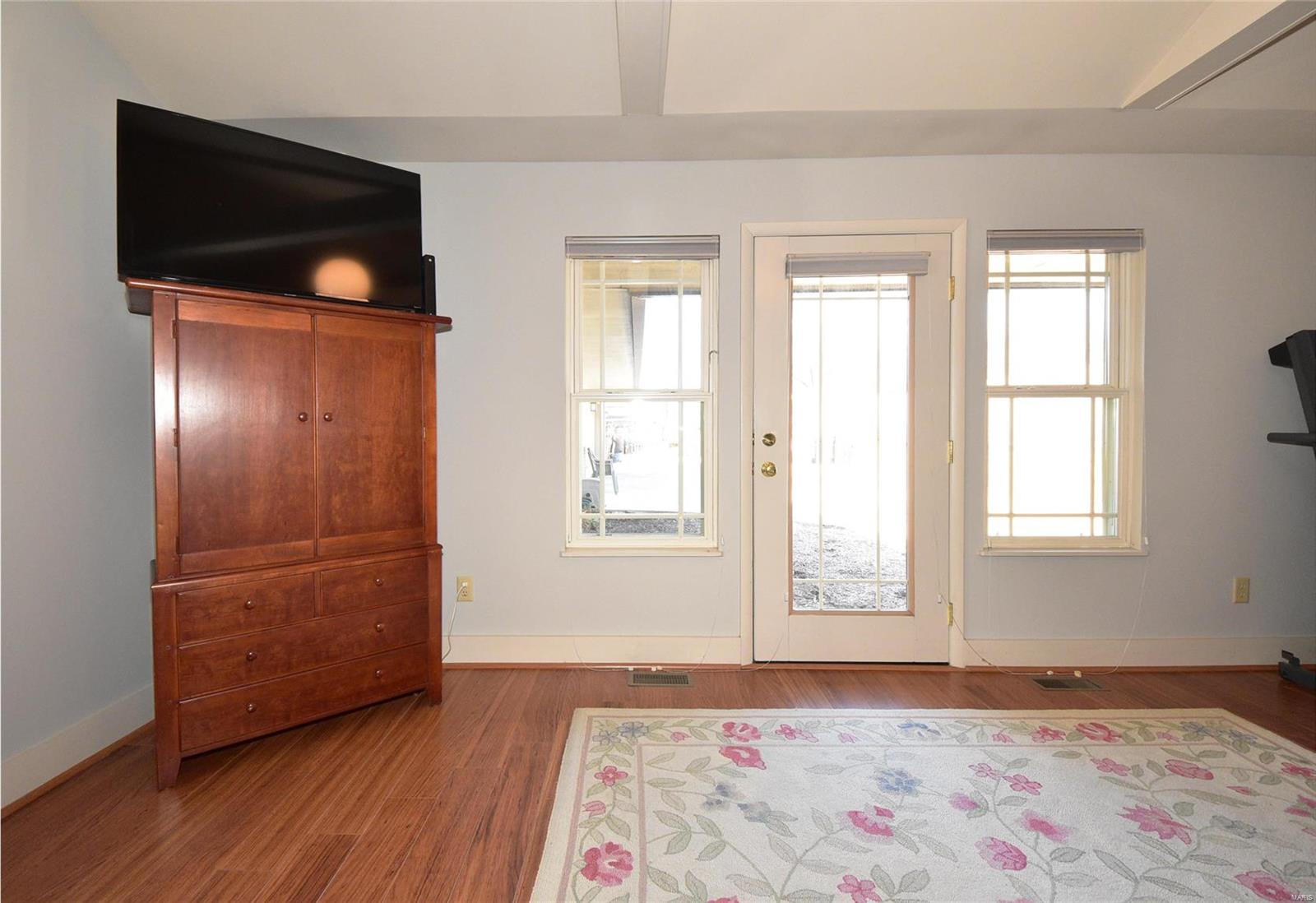 811 Dielman Road St. Louis, MO 63132 - Photo 32 of 76 Gallery Image 32