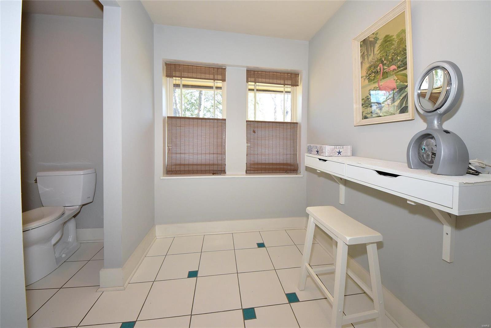 811 Dielman Road St. Louis, MO 63132 - Photo 35 of 76 Gallery Image 35