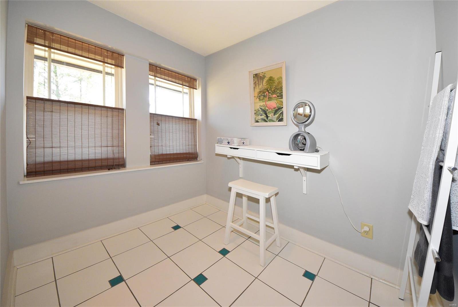 811 Dielman Road St. Louis, MO 63132 - Photo 36 of 76 Gallery Image 36
