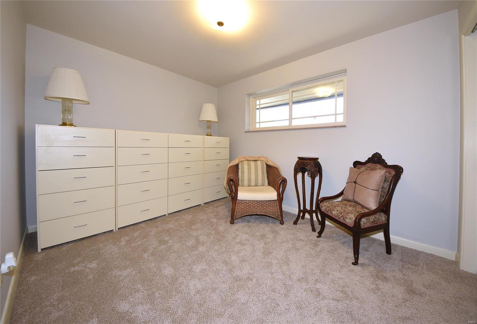 811 Dielman Road St. Louis, MO 63132 - Photo 46 of 76 Gallery Image 46