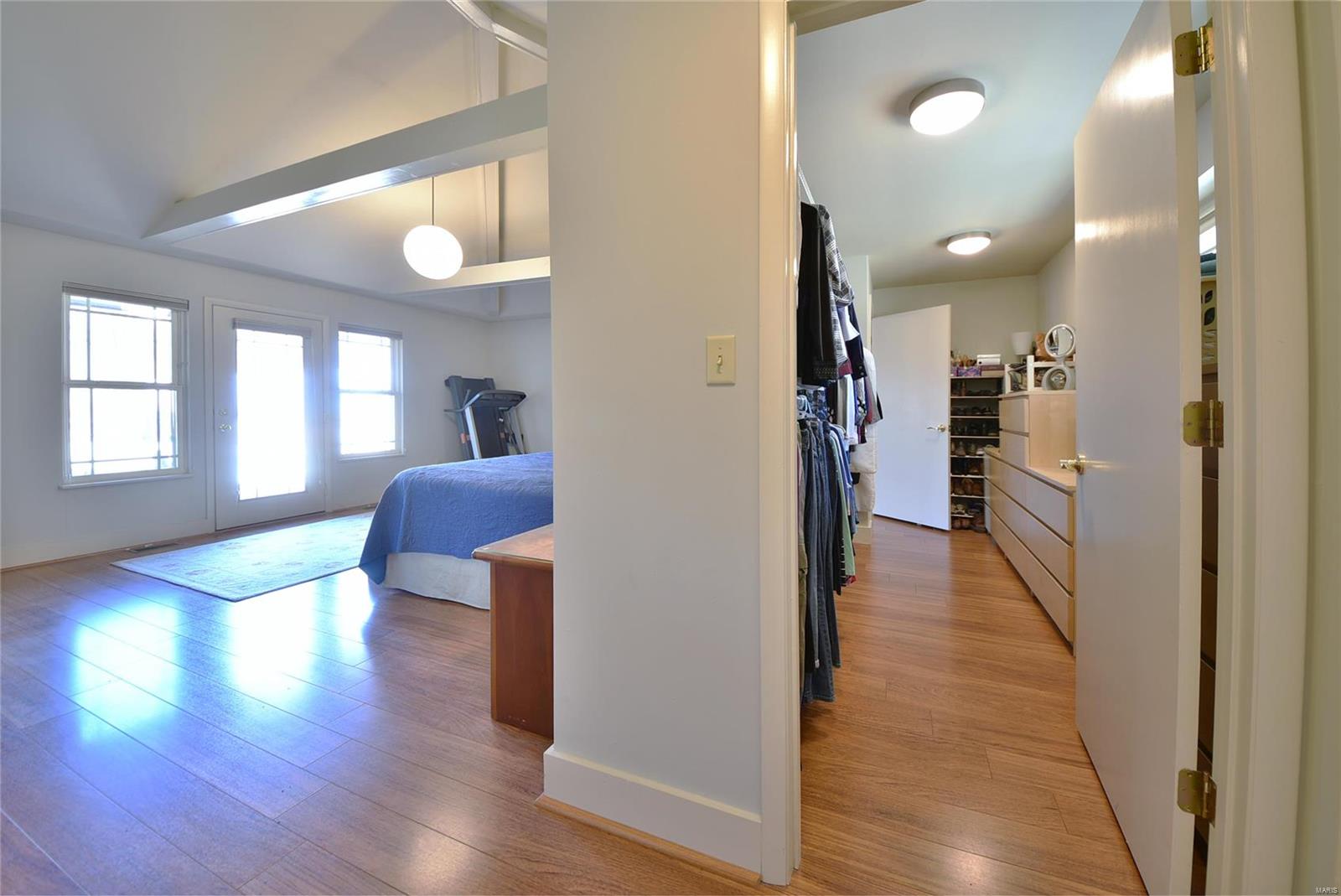 811 Dielman Road St. Louis, MO 63132 - Photo 6 of 76 Gallery Image 6