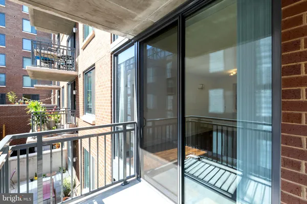 $2,300 | 50 Florida Avenue Northeast, Unit 216, Washington, DC 20002