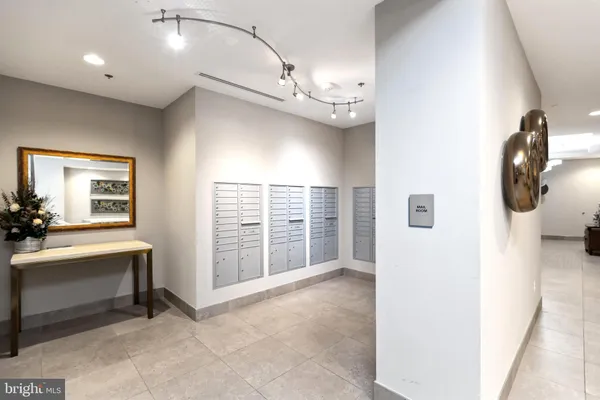 $2,300 | 50 Florida Avenue Northeast, Unit 216, Washington, DC 20002