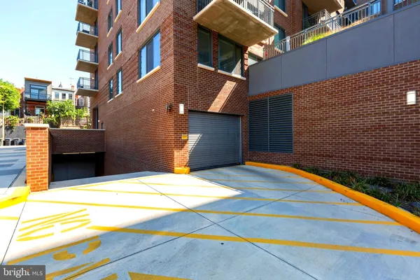 $2,300 | 50 Florida Avenue Northeast, Unit 216, Washington, DC 20002