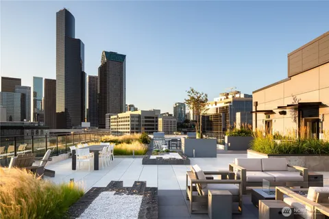 $679,000 | 450 South Main Street, Unit 806, Seattle, WA 98104