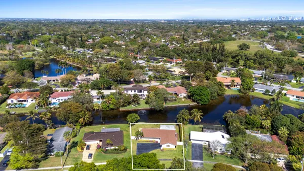 $5,650 | 1120 Renmar Drive, Plantation, FL 33317