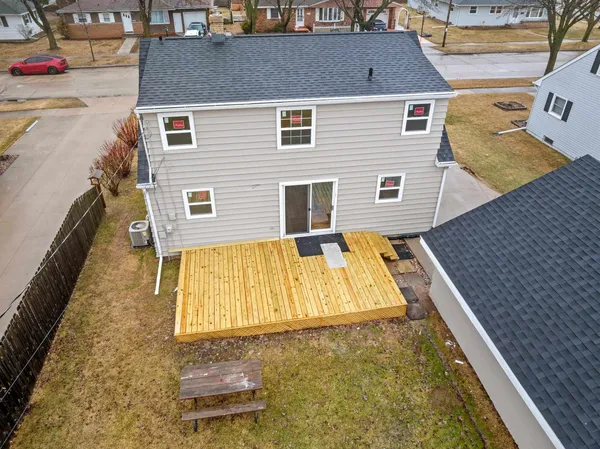 $295,000 | 344 South Karlyn Street, Kimberly, WI 54136
