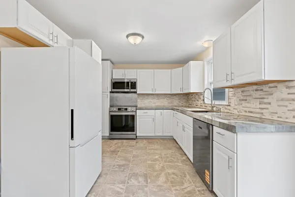 $295,000 | 344 South Karlyn Street, Kimberly, WI 54136