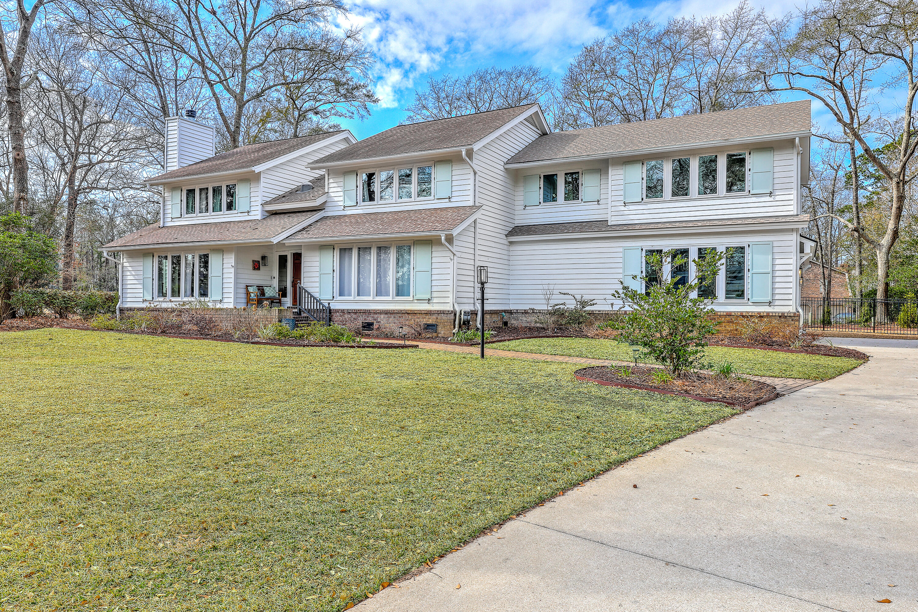 ZYN_0299_300_301_302_303_304_305