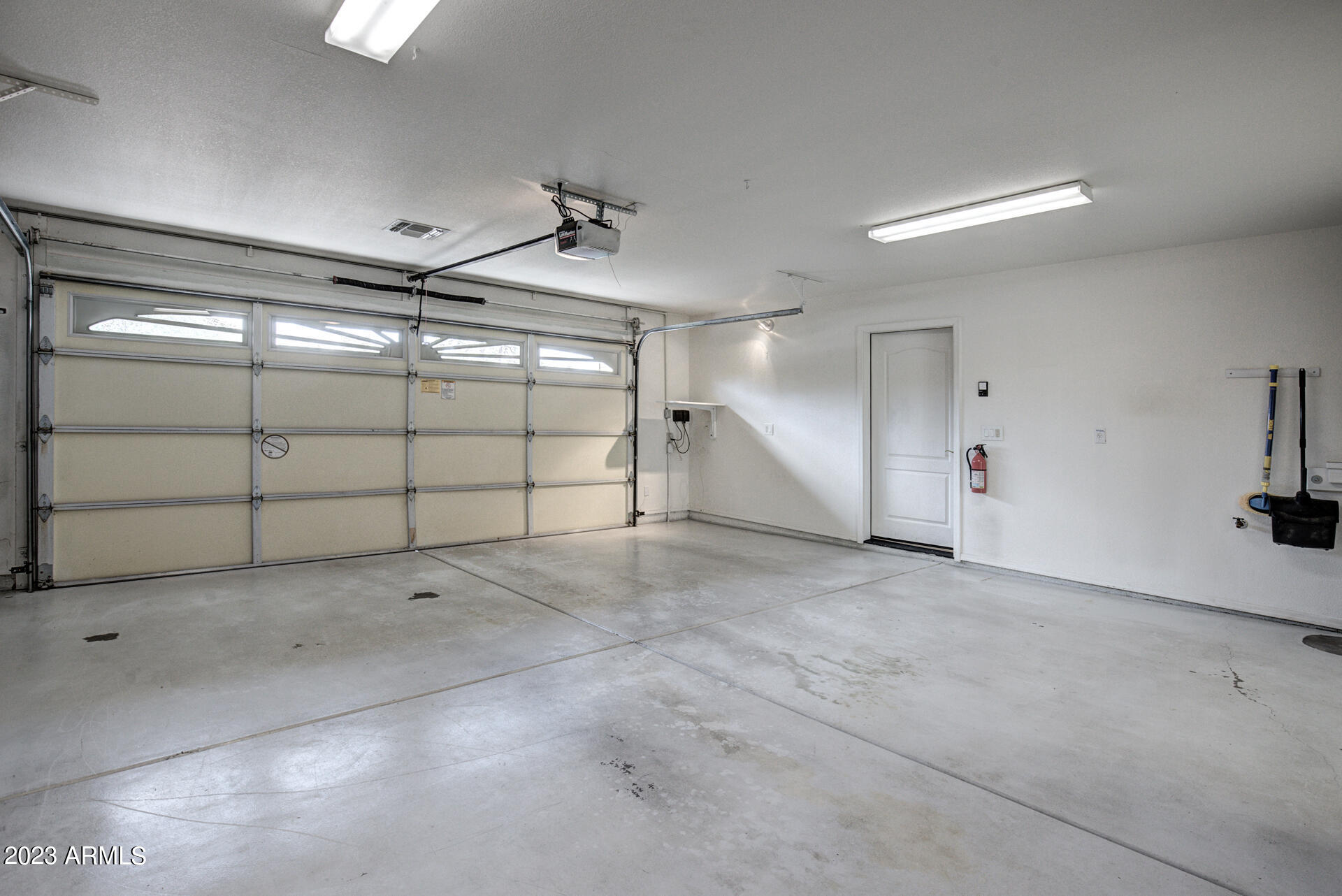 902 Landmark Trail Payson, AZ 85541 - Photo 24 of 27 GARAGE 2