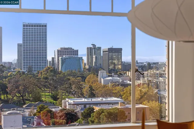 $1,298,000 | 492-492 Staten Avenue, Unit 1101, Oakland, CA 94610