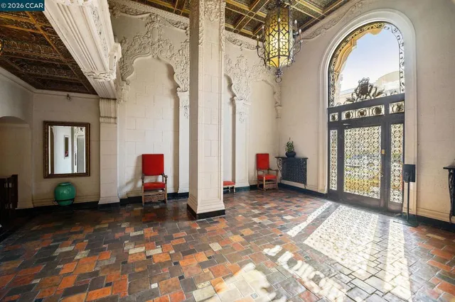 $1,298,000 | 492-492 Staten Avenue, Unit 1101, Oakland, CA 94610