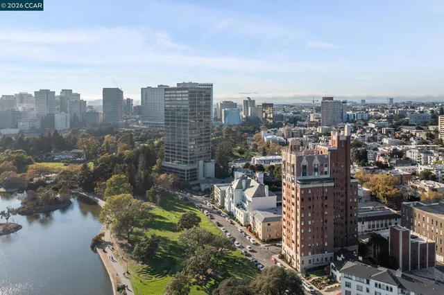 $1,298,000 | 492-492 Staten Avenue, Unit 1101, Oakland, CA 94610