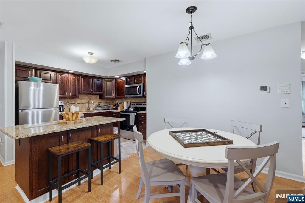 5 South Maple Avenue, Unit 52 Park Ridge, NJ 07656 - Photo 3 of 12 Gallery Image 3