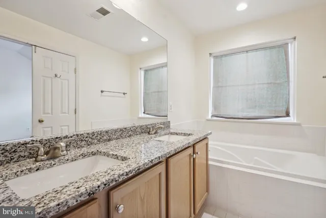 $2,850 | 4935 Chaste Tree Place, Woodbridge, VA 22192