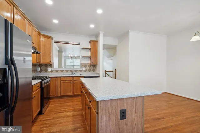 $2,850 | 4935 Chaste Tree Place, Woodbridge, VA 22192