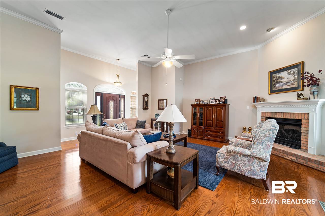 516 Ridgewood Drive Daphne, AL 36526 - Photo 7 of 38 Dining Room
