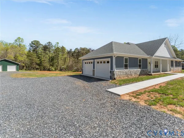 $585,000 | 143 High School Road, Buckingham, VA 23921