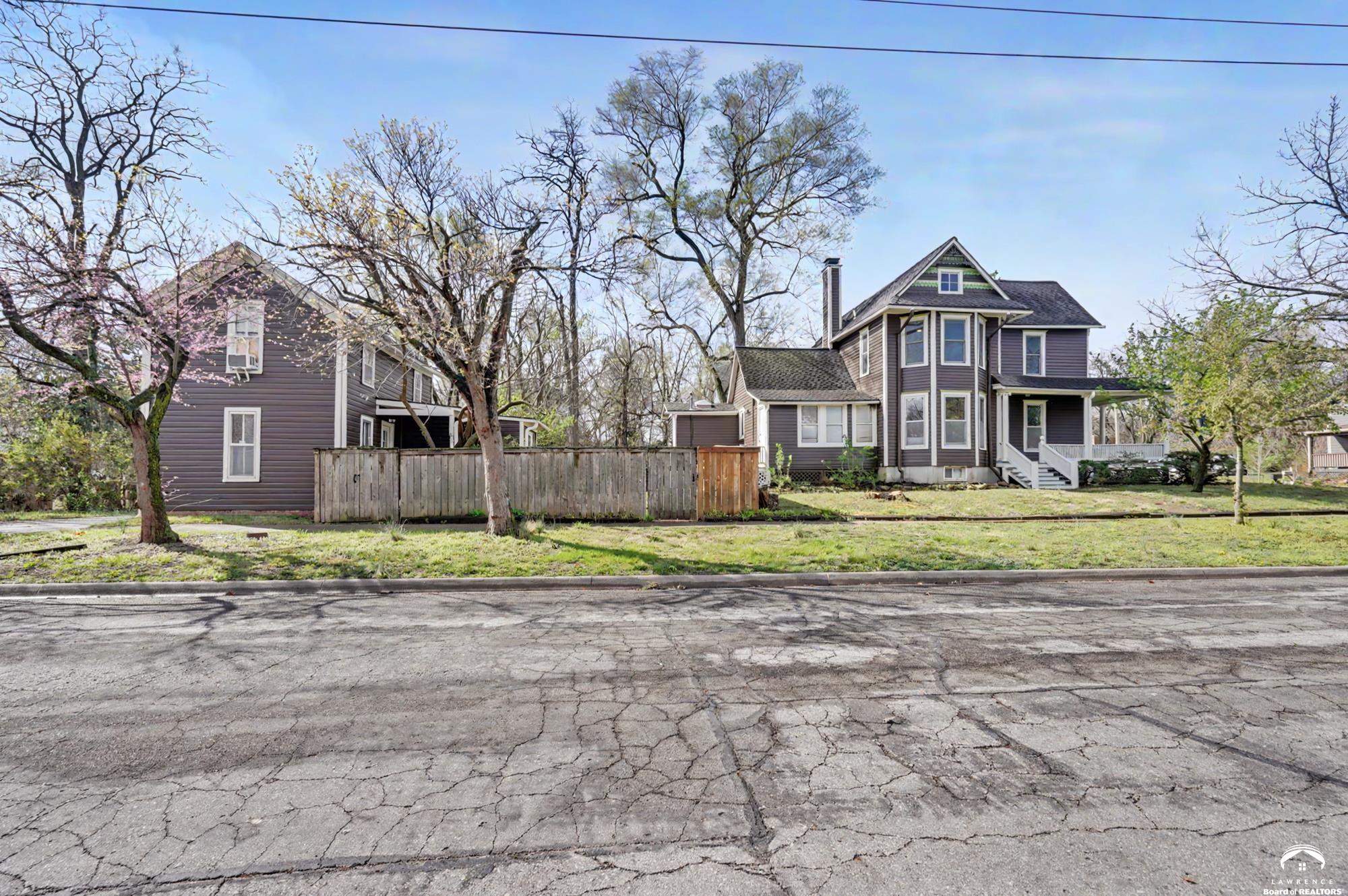 500 Mississippi Street Lawrence, KS 66044 - Photo 6 of 59
