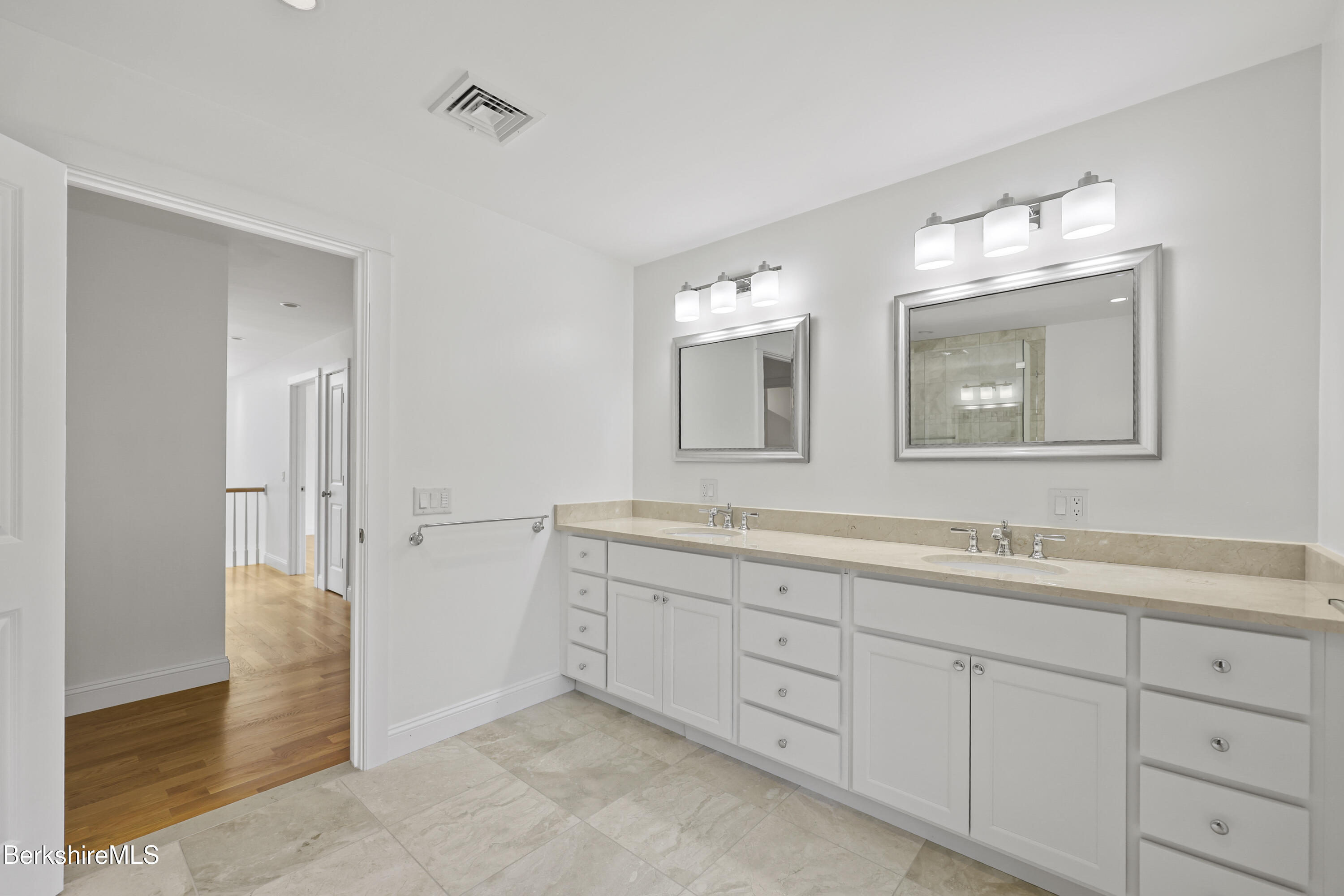 10 Sheffield Road Egremont, MA 01230 - Photo 32 of 45 260 Second Floor Bathroom Two