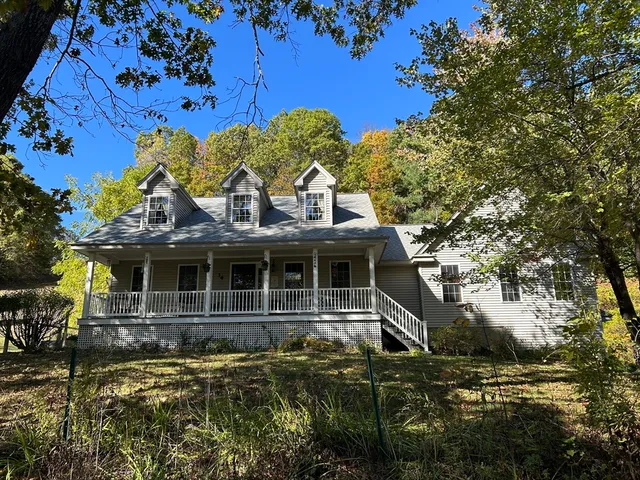 $985,000 | 34 Shattuck Street, Groton, MA 01450