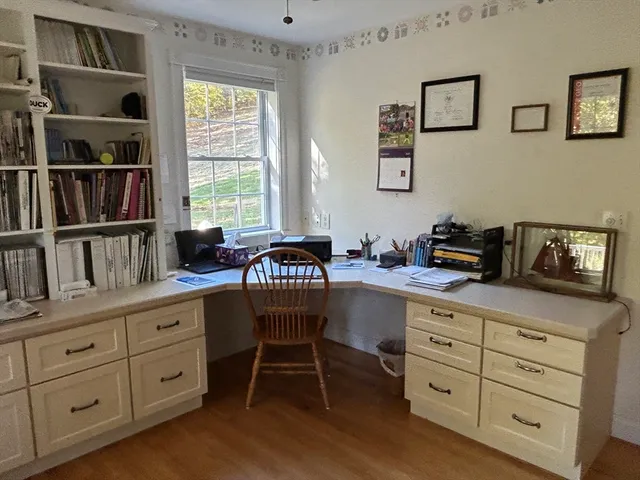 $985,000 | 34 Shattuck Street, Groton, MA 01450