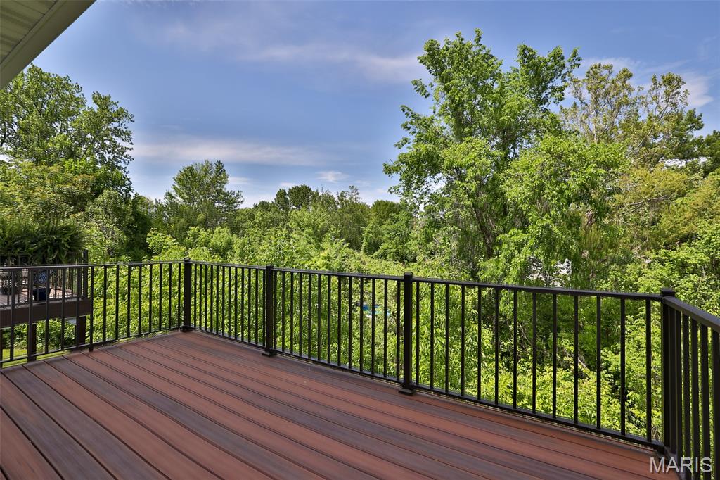 409 Country Club View Edwardsville, IL 62025 - Photo 2 of 77