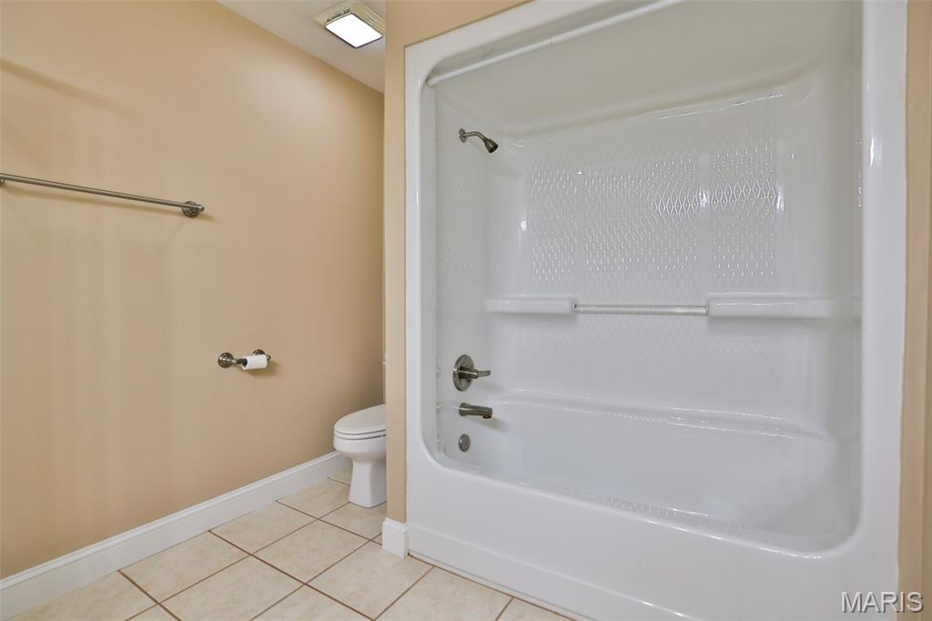 409 Country Club View Edwardsville, IL 62025 - Photo 44 of 77