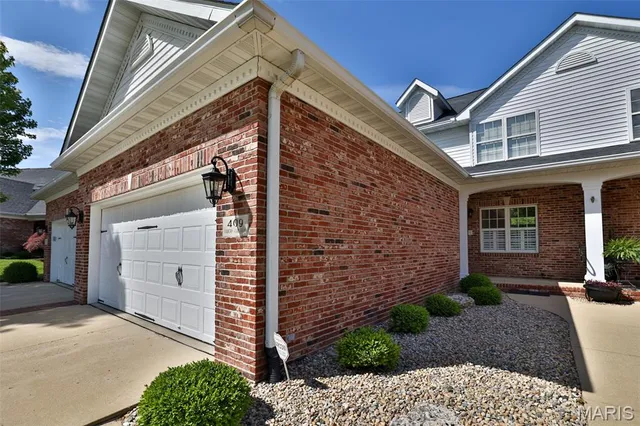 $529,900 | 409 Country Club View, Edwardsville, IL 62025