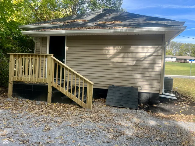 $121,900 | 500 West 2nd Street, Veedersburg, IN 47987