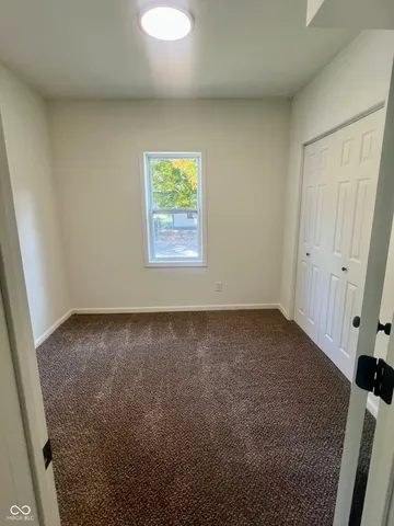 $121,900 | 500 West 2nd Street, Veedersburg, IN 47987