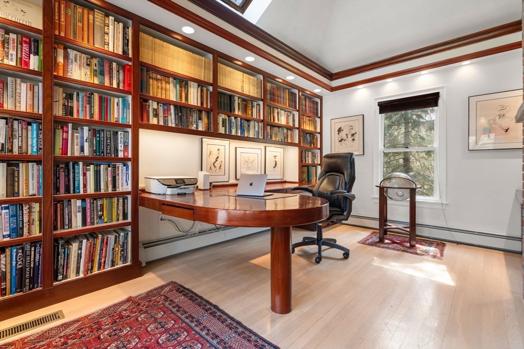 188 Glezen Lane Wayland, MA 01778 - Photo 13 of 39