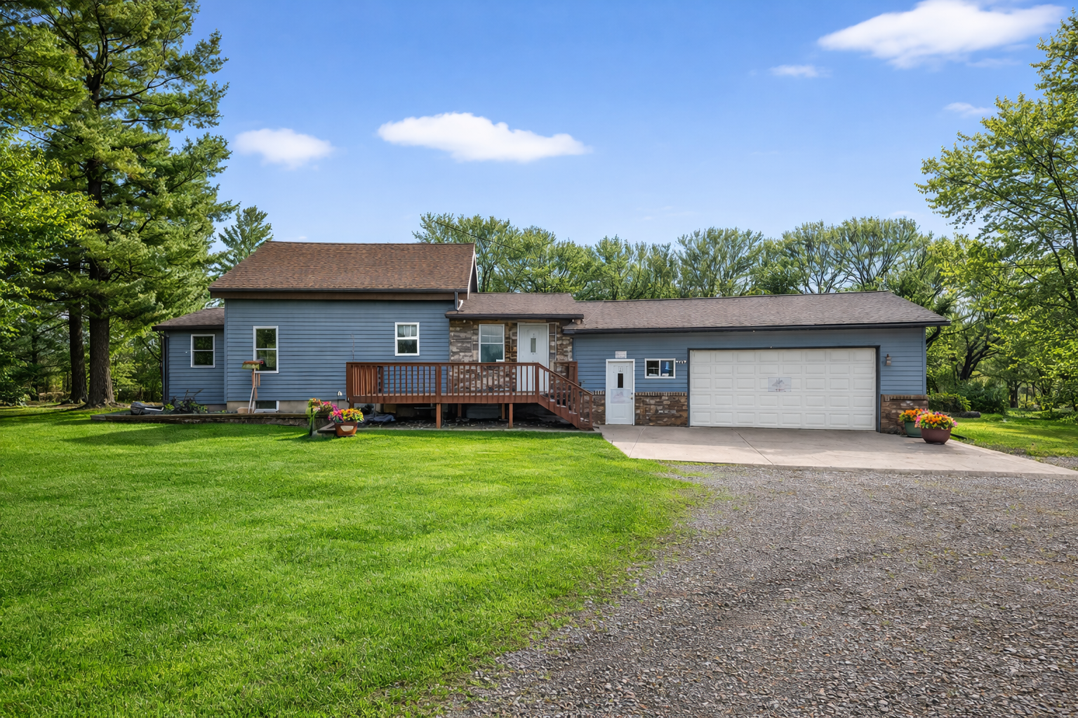 11170 Beroun Crossing Road Pine City, MN 55063 - Photo 2 of 32