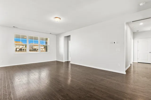 $2,350 | 214 Mercator Drive, Summerville, SC 29486