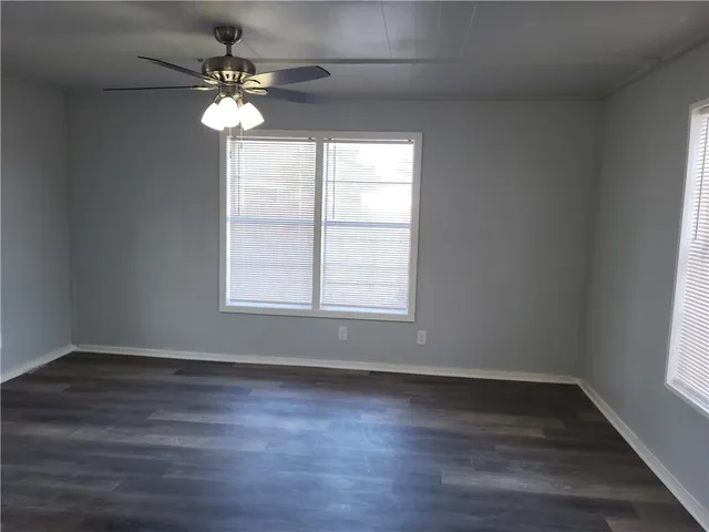 $1,195 | 926 Talmadge Drive, Corpus Christi, TX 78418