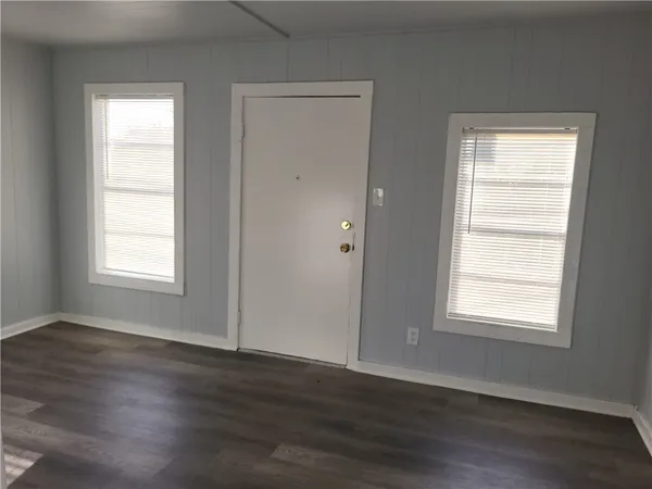 $1,195 | 926 Talmadge Drive, Corpus Christi, TX 78418